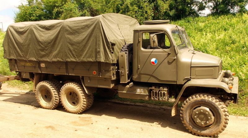 Ciężarówka Praga V3S - skrzyniowa wersja wojskowa