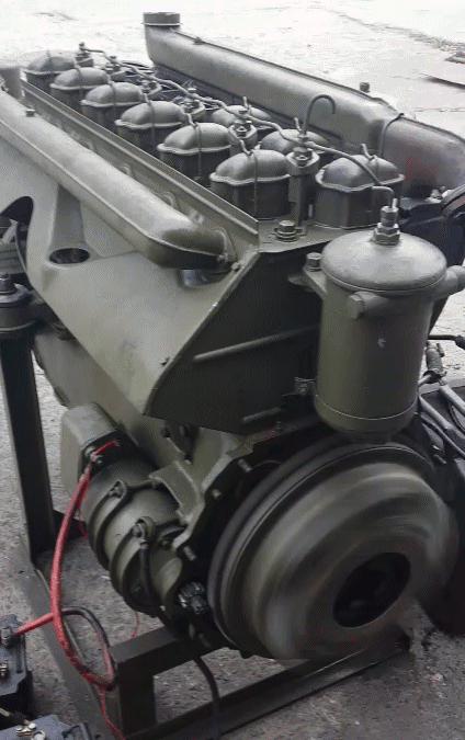 Silnik T 912 do samochodu Praga V3S oraz odśnieżarek kolejowych